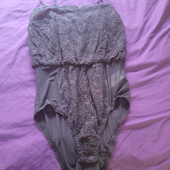 Free people mini and onesy - Picture 7 of 12